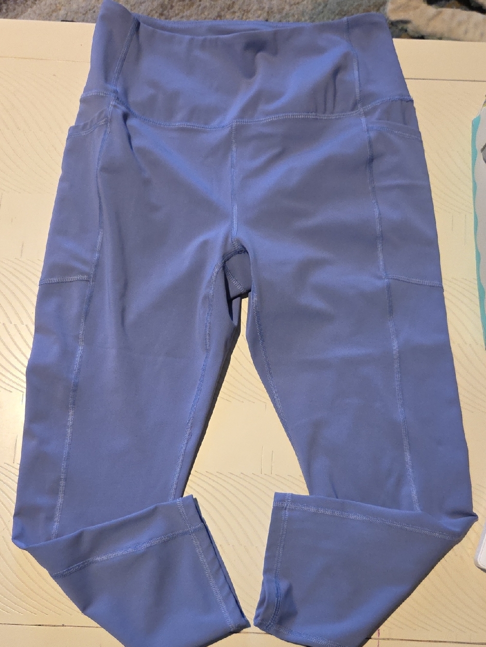 RBX Capri-Leggings in Periwinkle Blue Sz L